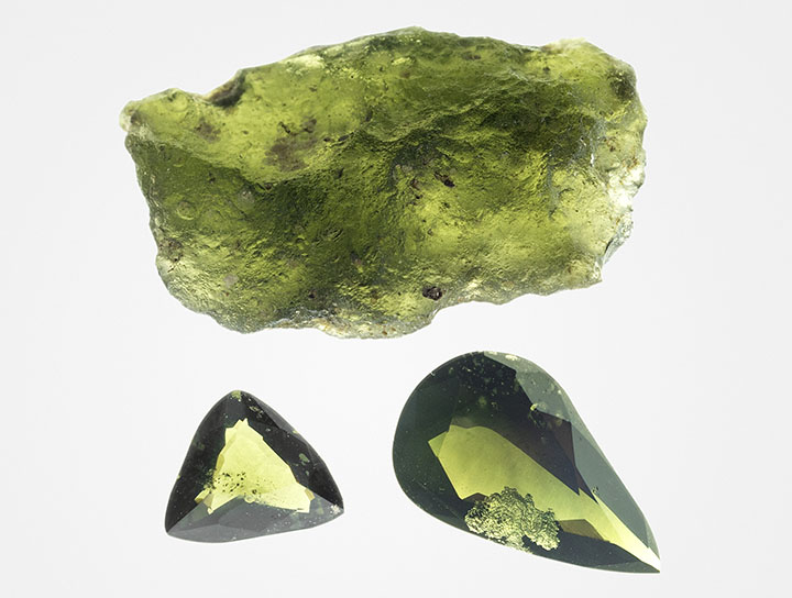 Ekanite